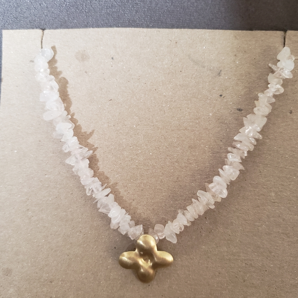 Vintage Pink Rose Quartz Beaded Necklace With Gold Flower Charm